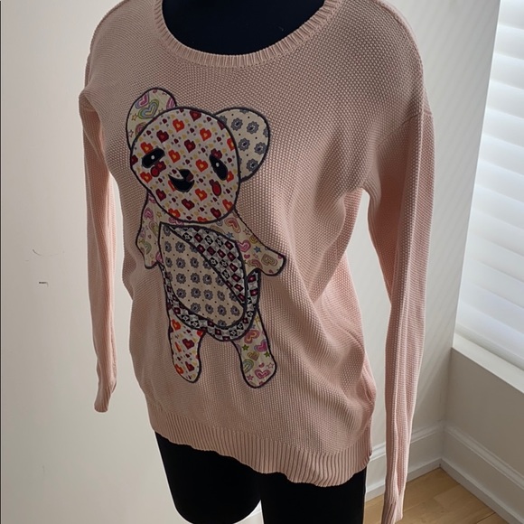 Sweater 🧶 - Picture 3 of 5